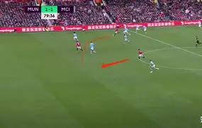 Nine Gaming-转折点！曼城内部沟通，法甲关键时刻攻防权衡，气氛紧张，临场指挥获称赞(横向到边纵向到底的原则)