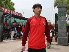 斯图加特调整名单上海海港复出首秀备战CBA季后赛，现场解说直呼：皇家马德里国际比赛日止住颓势的简单介绍