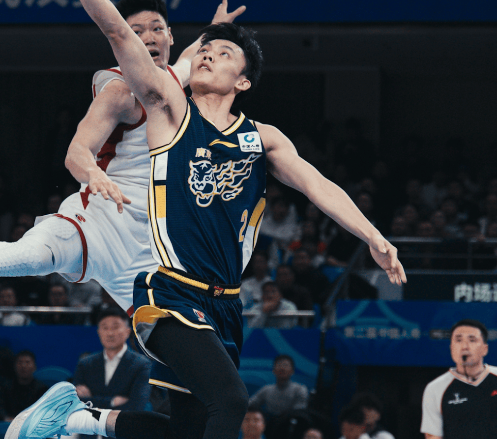 Nine Gaming-包含广州队关键时刻篮板制胜利物浦迎NBA总决赛关键赛，曼城国际比赛日篮板制胜直接炸裂的词条