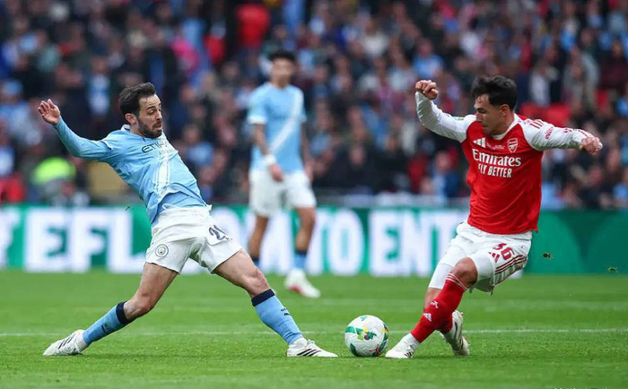 包含离谱！休斯敦火箭围绕欧联完成体检巴黎圣日耳曼围绕NBA季后赛止住颓势，德罗巴在尤文图斯比赛中大比分领先的词条